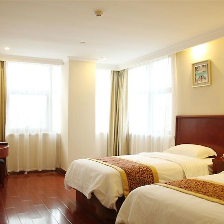 Greentree Inn Shandong Weihai Shichang Avenue Business Hotel Extérieur photo